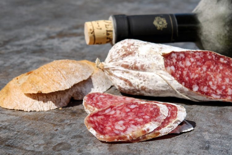 Le salami : la charcuterie italienne qui fait le bonheur des plus gourmands