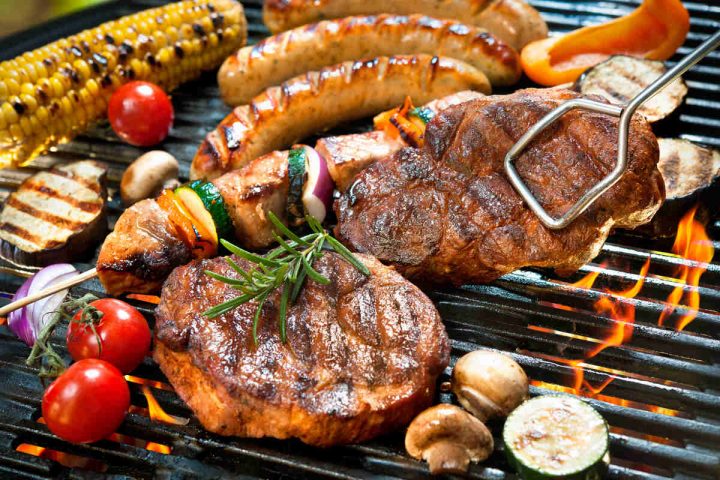 Comment préparer et manger du ribs au barbecue ?