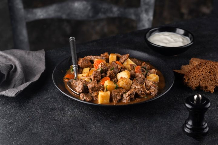 Découvrez la recette traditionnelle du boeuf bourguignon pour un plat savoureux