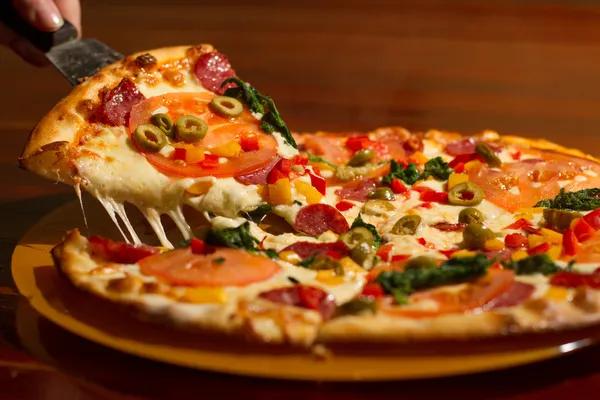 Secrets pour une pâte à pizza parfaite et des garnitures irrésistibles